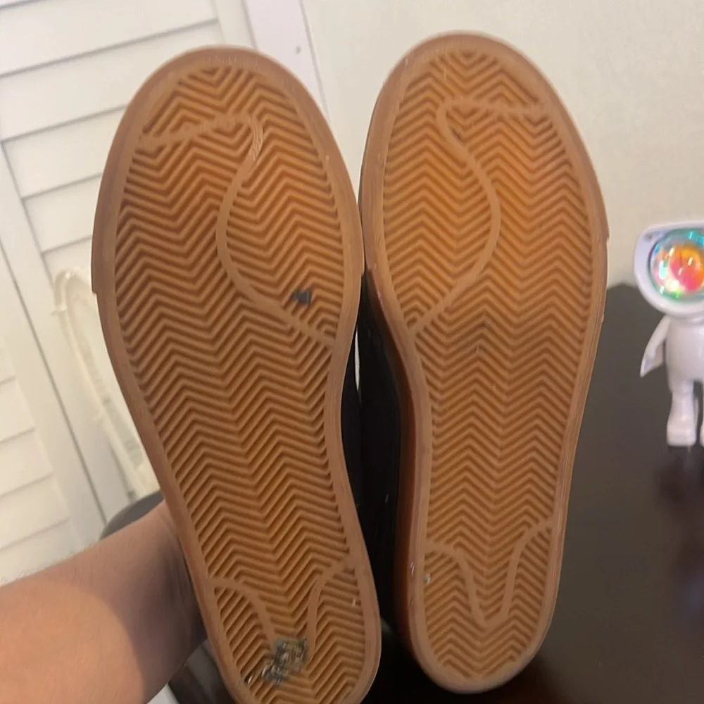 Nike sneakers 👟 - Picture 2 of 3